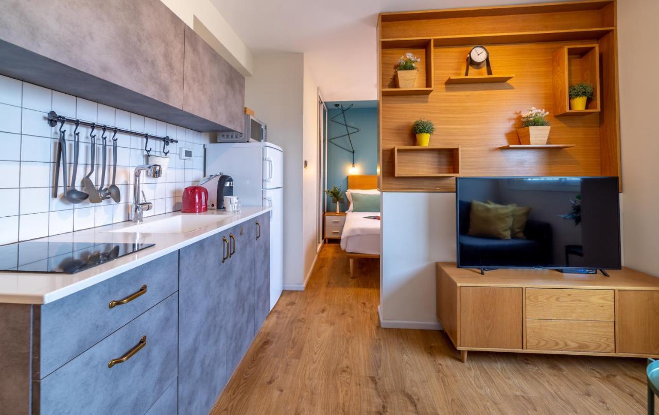 The Six Days Stylish One Bedroom Apartments Ейлат Екстер'єр фото