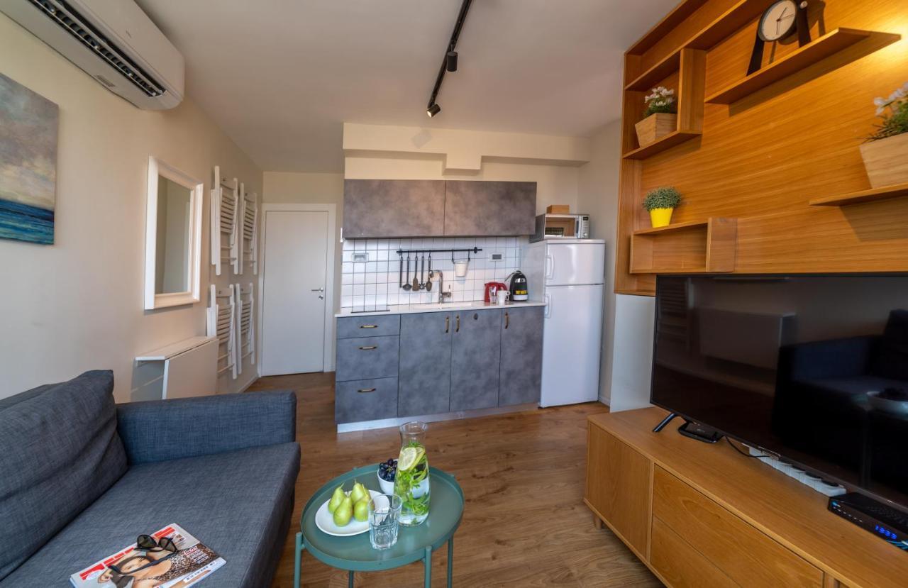 The Six Days Stylish One Bedroom Apartments Ейлат Екстер'єр фото